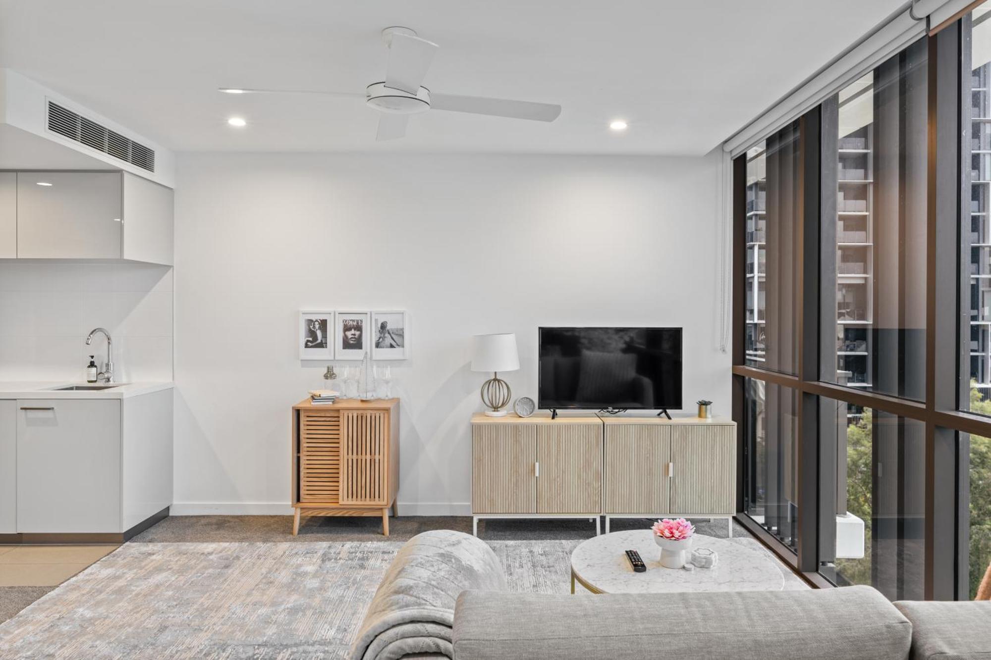 Hearty Milton Apartments Brisbane Exterior photo